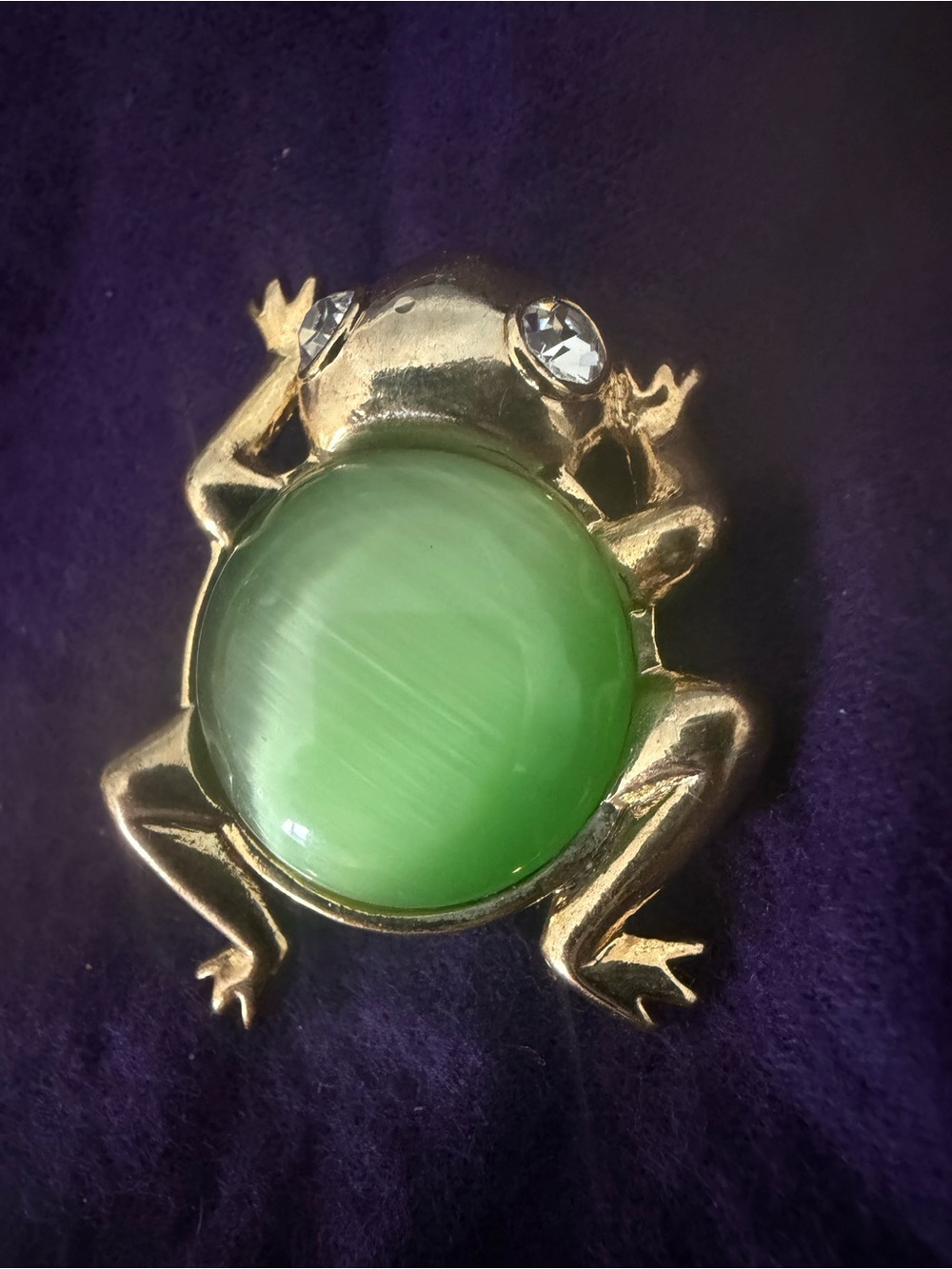 Vintage Gold Frog Brooch Green Cabochon Accent Jelly Belly Kitschy Whimsical